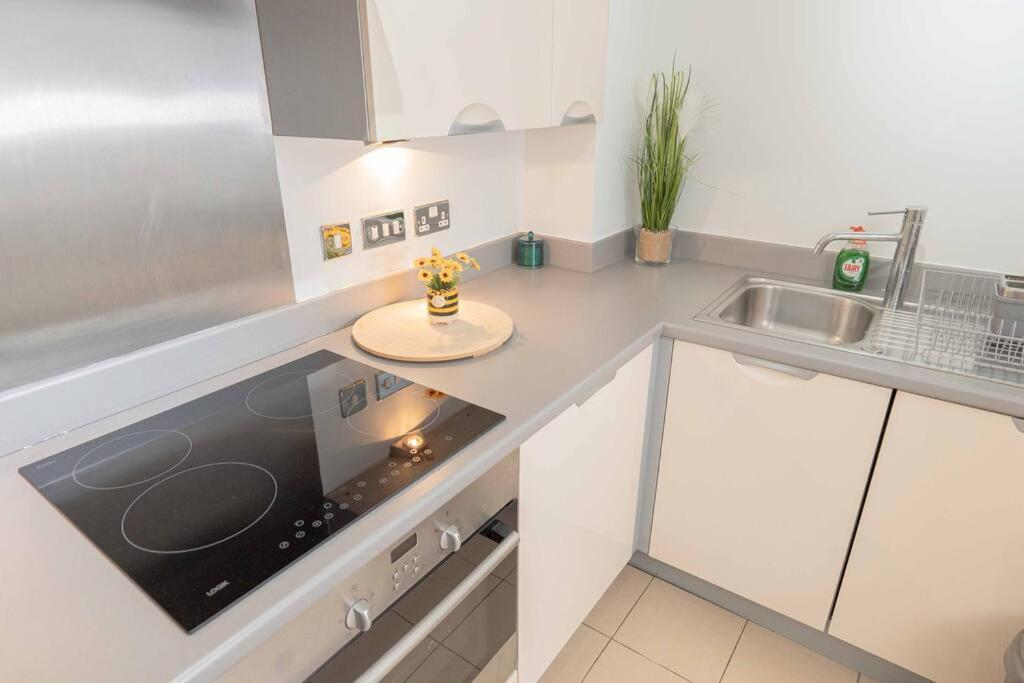 Beautiful 2 Bed In Central Birmingham: A Hidden Gem! Zewnętrze zdjęcie